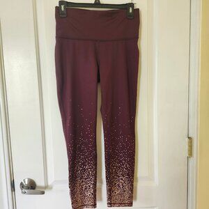 Xersion performance maroon / red legging womens 7/8 size M with gold speckles